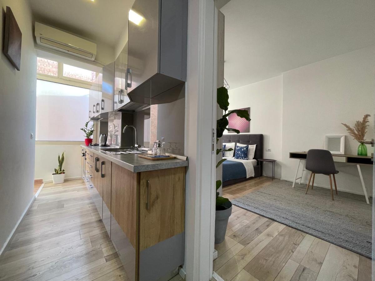 טיראנה Myslym Shyri'S Apartments מראה חיצוני תמונה
