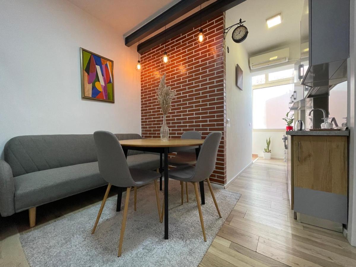 טיראנה Myslym Shyri'S Apartments מראה חיצוני תמונה