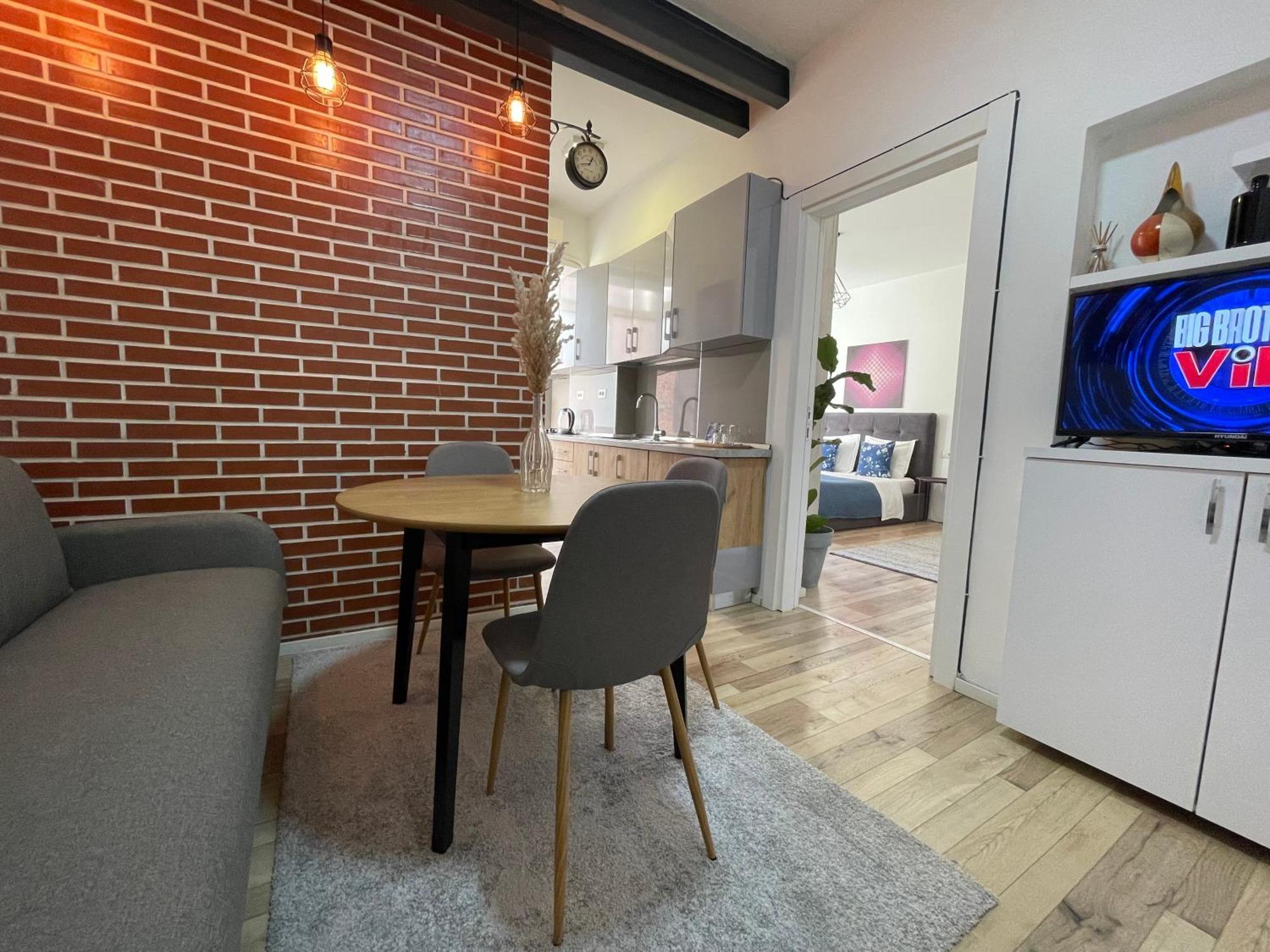 טיראנה Myslym Shyri'S Apartments חדר תמונה
