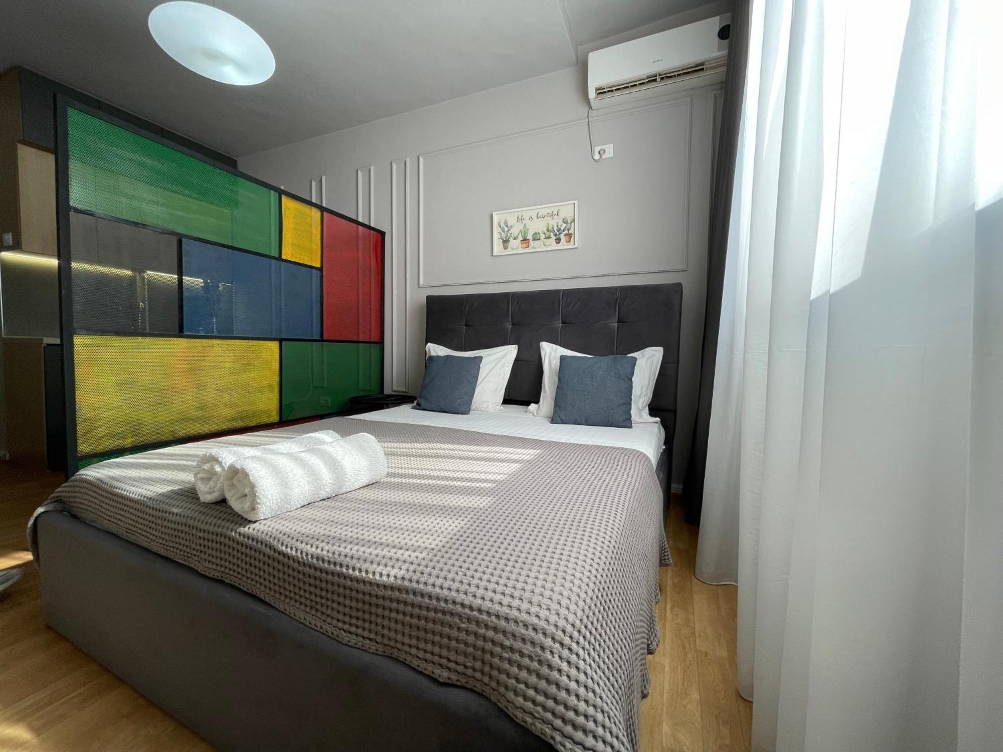 טיראנה Myslym Shyri'S Apartments מראה חיצוני תמונה